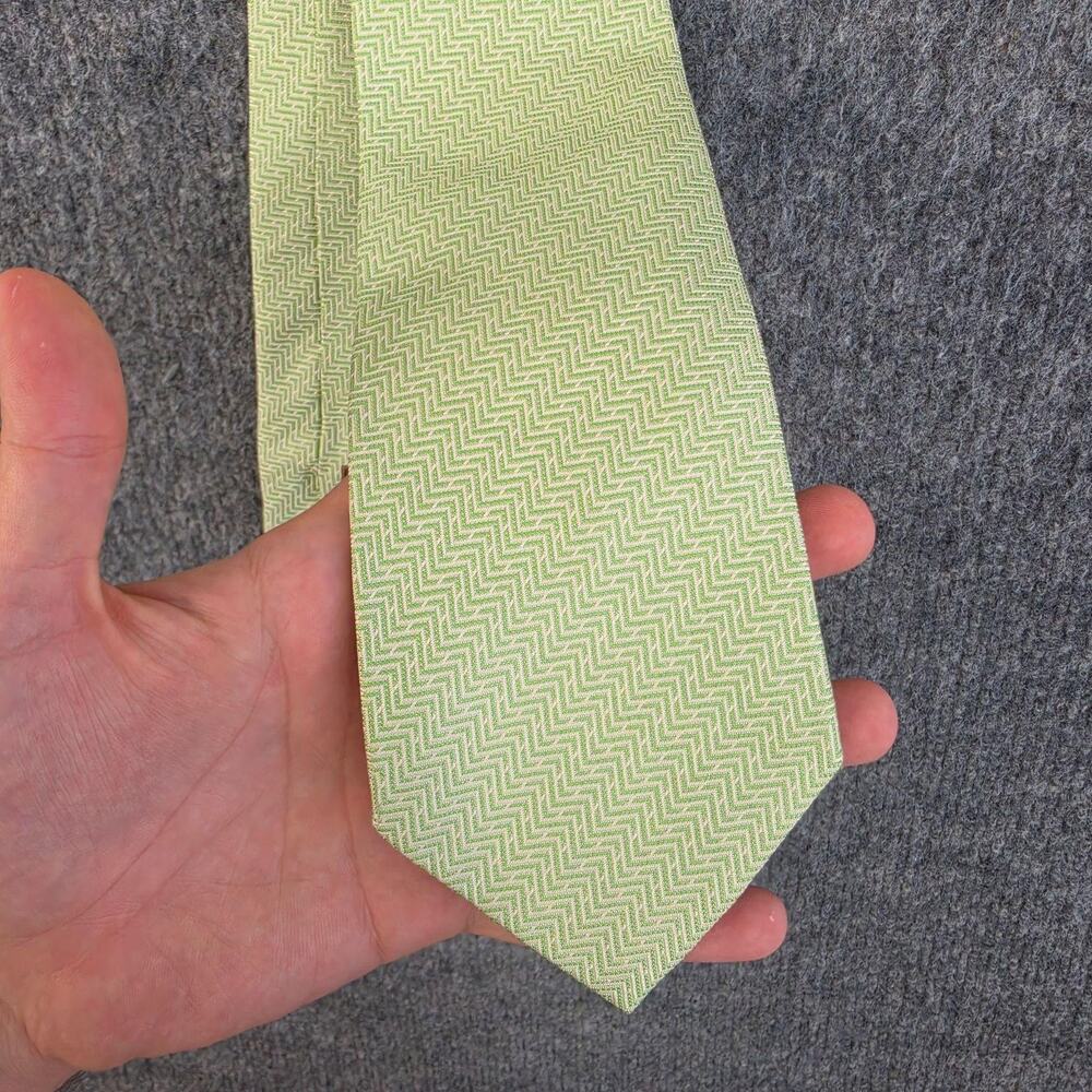 Hermes Paris Tie Mens Green Silk Herringbone Pattern Office Business Luxury Work
